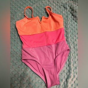 Justice one piece bathing suit 5/6